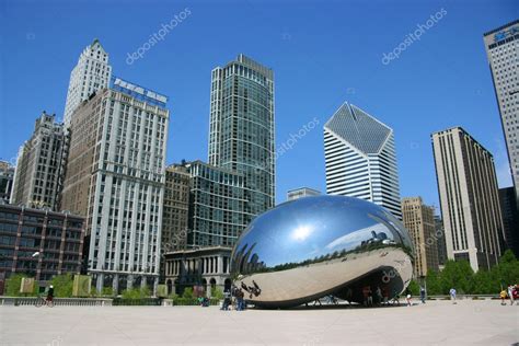 Millennium Park Cloud Gate Stock Photo by ©msavoia 2463805