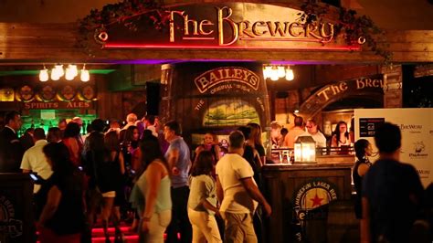 Irish Bar Vilamoura The Brewery Inauguração - YouTube