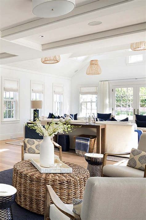 Go Coastal With These Nantucket Style Decorating Ideas | Overstock.com ...