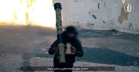 Ansar al-Sharia with RPG-32 rocket launcher in Yemen – Armament ...