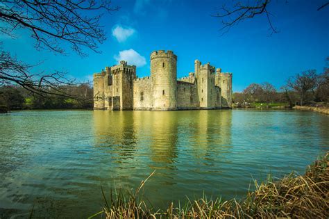 Bodiam Castle image - Free stock photo - Public Domain photo - CC0 Images