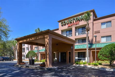 Courtyard Marriott | Hidden River Tampa