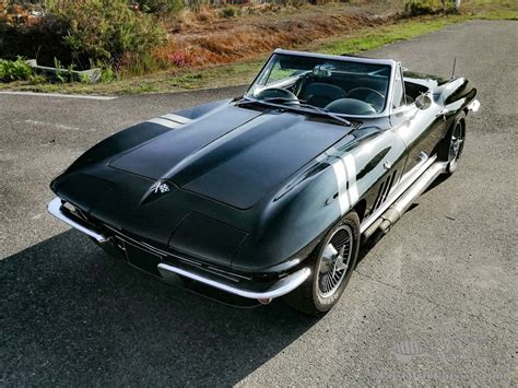 Car Chevrolet Corvette C2 convertible 1965 for sale - PostWarClassic