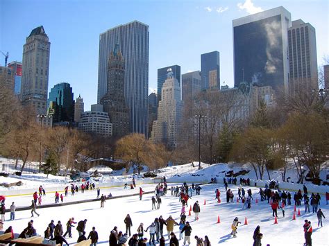 New York. Central Park. Wollman Rink | 2004 | Tomás Fano | Flickr