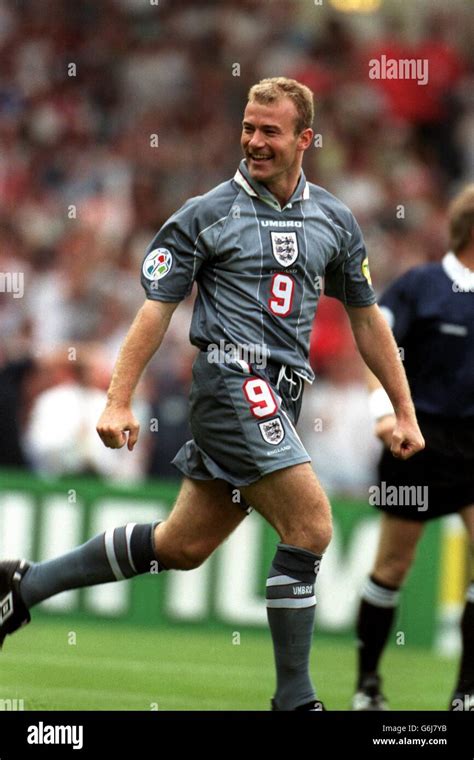 Soccer - European Championships - England v Germany. Alan Shearer ...