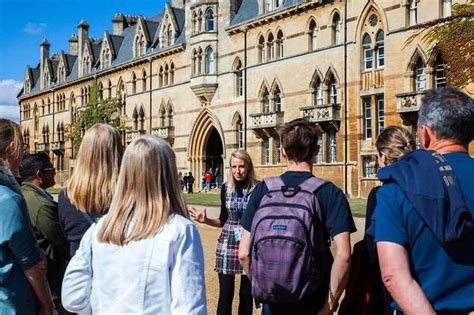 Oxford University Walking Tour With Student Guides 2024