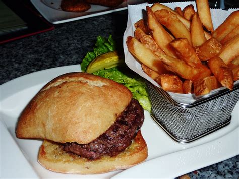 Burger Bar Las Vegas by Hubert Keller