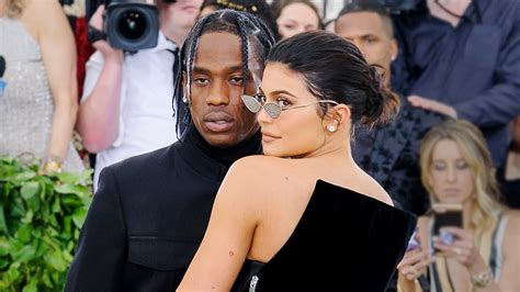 Travis Scott Net Worth: His Fortune Is Nothing Next to Kylie Jenner's ...