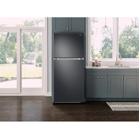 Samsung 29" Top Freezer 17.6 cu. ft. Energy Star Refrigerator with FlexZone & Reviews | Wayfair