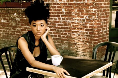 THE VOICE: JUDITH HILL | DELUX Magazine