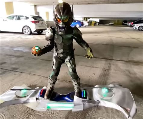 This Kid's Green Goblin Cosplay Wins the Outfit of the Year