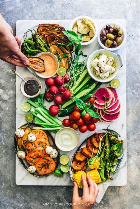 The Ultimate Crudité Platter Guide | Omnivore's Cookbook