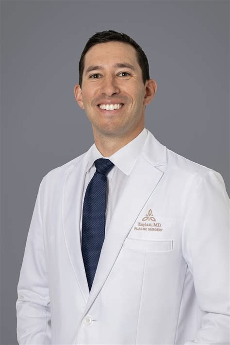 Jordan Kaplan, M.D. San Diego | Alexander Cosmetic Surgery