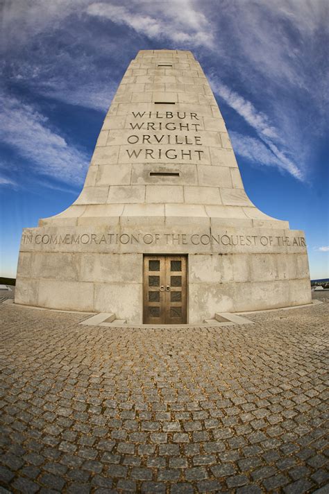 Wright Brothers Monument (U.S. National Park Service)