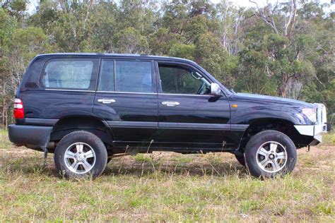 Toyota Landcruiser 100 Series Wagon Black 59333 | Superior Customer Vehicles