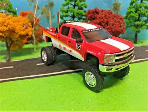 Custom Lifted 2015 Chevrolet Silverado 1/64 Scale Diecast - Etsy