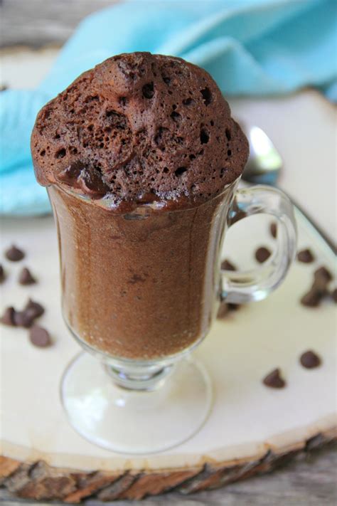 Easy Chocolate Mug Cake - Bitz & Giggles