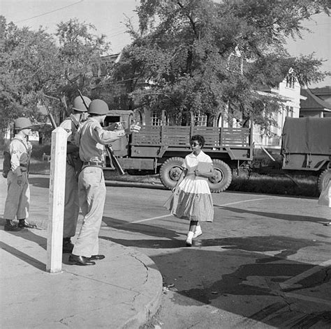 Elizabeth Eckford Little Rock Nine Photos – Pictures of Elizabeth ...