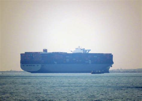 Meishan Bridge, IMO 9805465, Call sign 7KCA, Gearless container ships