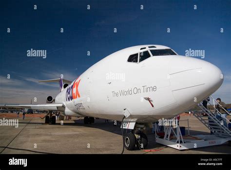 FEDEX Boeing 727 transport aircraft Stock Photo - Alamy