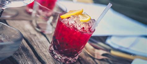 Tinto de Verano Authentic Recipe | TasteAtlas