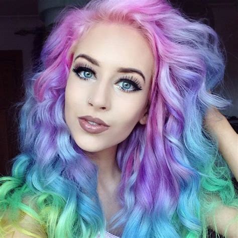 Rainbow Pastel Hair Is A New Trend Among Women | Bored Panda