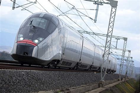 Alstom AGV Very High Speed Trains - Railway Technology