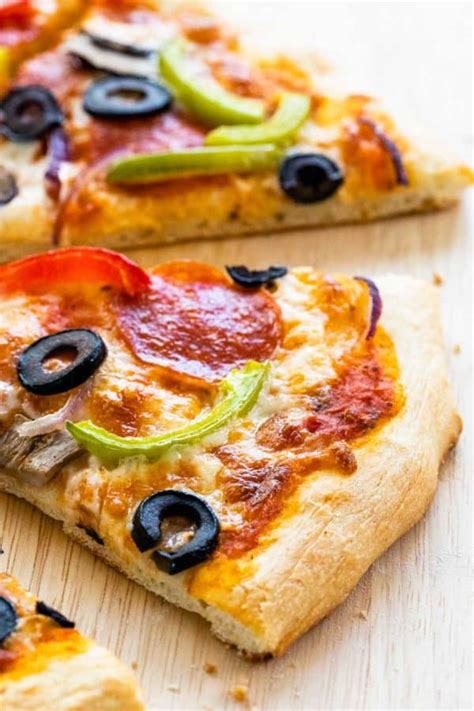 Easy Homemade Pizza Dough - Jessica Gavin