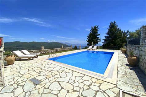 Lefkada Villas (Lefkas) - Lefkada Luxury Private Villas for Rent in Vafkeri, Lefkas Greece