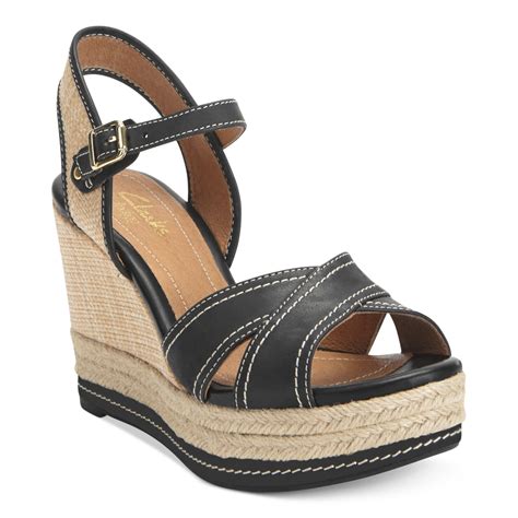 Clarks Artisan By Amelia Air Platform Wedge Sandals in Black | Lyst