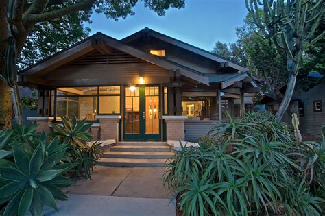 California Bungalow and Craftsman Real Estate