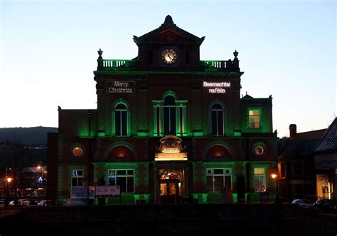 Newry City Hall to light up green tonight to support NSPCC’s Christmas ...