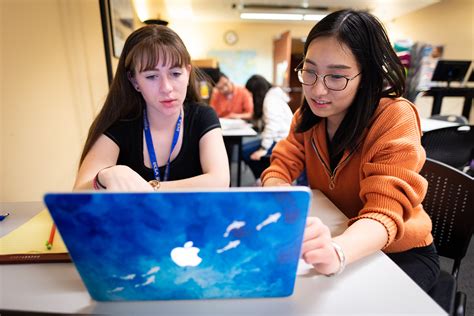 UCLA must establish multilingual writing center to support diverse student body | Daily Bruin