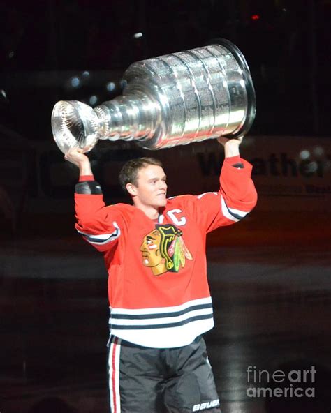 Toews Holds the Stanley Cup Photograph by Melissa Jacobsen - Fine Art ...