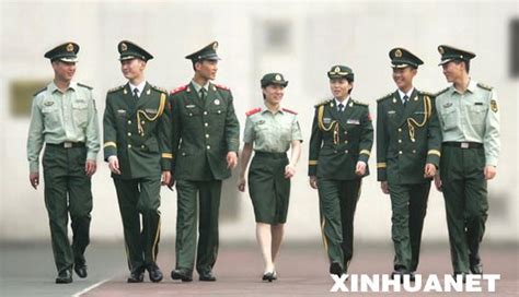 Chinese military uniform--how do we create a universal image of a costume? | ミリタリー, 人民, 共和国