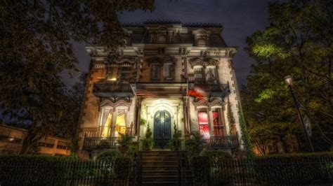 The 6 Most Haunted Places in Savannah That You Can Actually Visit | Visit Savannah