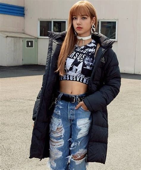 Lalisa Manoban Lisa Blackpink with Adidas Blackpink Fashion, Korean Fashion, Moda Kpop, Lisa ...