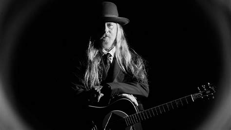 Jerry Cantrell announces intimate streaming event, featuring six-song performance and Q&A ...