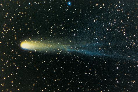 How New Yorkers Can See the Once in a Lifetime Nishimura Comet