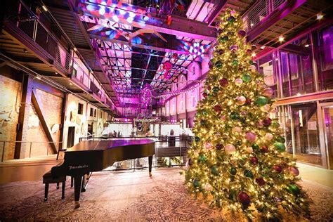 Hotels in Savannah that Decorate for Christmas - Savannah First-Timer's ...