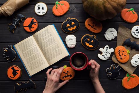 10 Horror Romance Books to Read Before Halloween