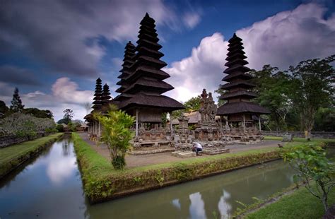 Taman Ayun Temple: The Relics of Mengwi Kingdom - Ubud Villas Rental