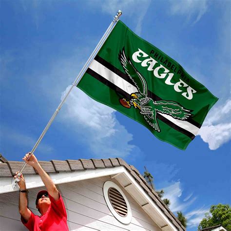 Philadelphia Eagles Throwback Retro Vintage Logo Flag - State Street ...