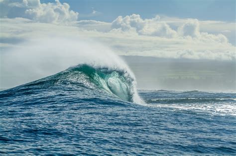 largest waves ever recorded off California coast last week. One was 75 ...