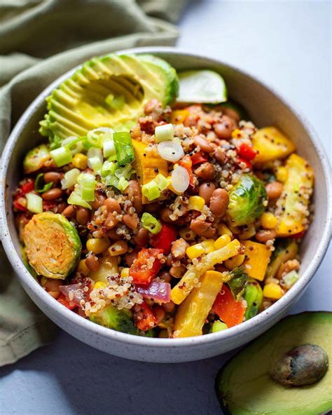 Easy Quinoa and Pinto Bean Vegan Bowl - Good Old Vegan