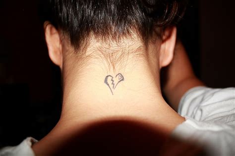 Broken Heart Tattoo Designs | Girl Gloss