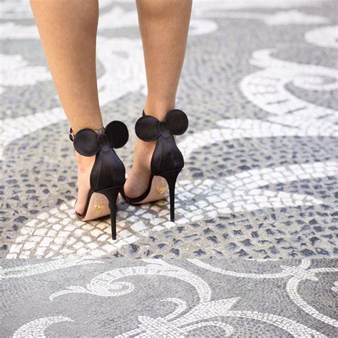 minnie mouse inspired high heels by oscar tiye