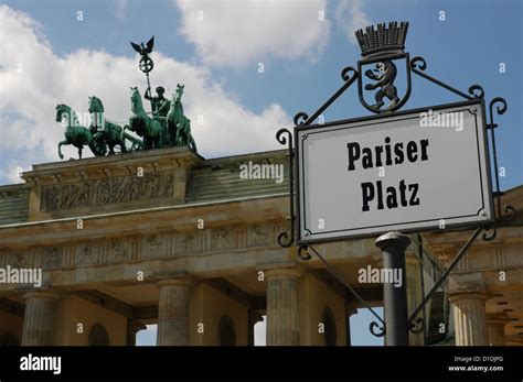 Germany. Berlin. Brandenburg Gate, built between 1788 and 1791 by Carl Langhans in classical ...