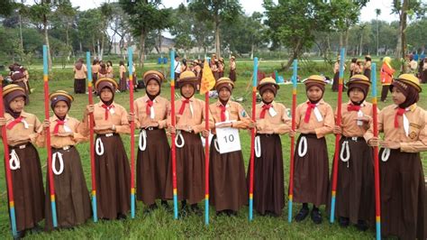 Seragam Pramuka Penggalang Putri Lengkap dan Terbaru