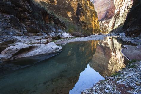 Photos of slot canyons in the Grand Canyon — Hidden Grand Canyon